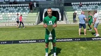 Млад шампион: Елитeн италиански футболен клуб иска да привлече бургазлията Иван Анастасов  