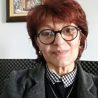 Анелия Костова