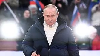 В Русия няма паника, но евтината рубла ще се отрази на руснаците