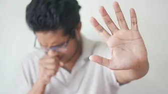 Първи признаци на настинка: Десет начина за справяне още в зародиш