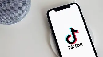 ”Смущаващо е, че знаем толкова малко”: Как ТикТок влияе на психичното ни здраве