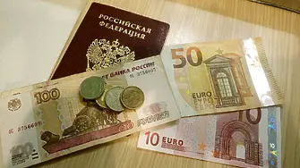 В Русия няма паника, но евтината рубла ще се отрази на руснаците