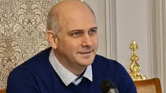 Валери Йорданов: Директорът на Народния театър оспорва моя ТЕЛК