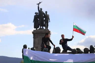 Ще бъдат ли премахнати комунистическите символи у нас