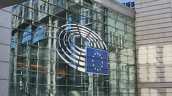 Как въпреки санкциите западните самолети на руските авиокомпании продължават да летят