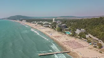 41 пъти над нормата: Критично замърсяване с ешерихия коли на плажове по Южното Черноморие