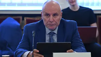 На монетата от 2 евро ще пише „Боже, пази България“