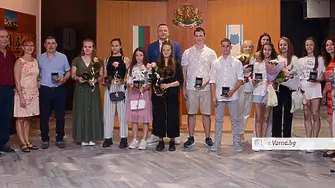 България вече е първа по брой златни медали от олимпиади по лингвистика за всички времена