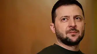 Зеленски записа послание от разрушения храм в Одеса, призова за още оръжие (видео)