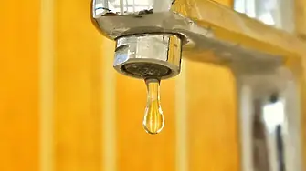 Заради високите температури в столицата ще раздават бутилирана вода