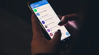Над 30 щата съдят “Meta”, че умишлено пристрастява младежите към платформите си