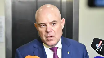 Трима охранители са били с Алексей Петров, когато е бил убит