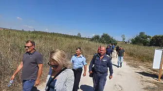 Проектозакон предвижда окончателна забрана за строителство на 100 метра зад плажовете по морето