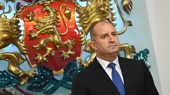 Радев: Не трябва да допускаме компромис с нашата сигурност и способност да защитим дома си и децата си