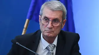 Най-новият щам на Ковид-19 „Ерис“ заобикаля имунитета, придобит след инфекция или ваксинация