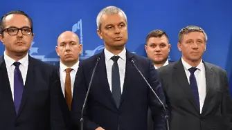Явор Сидеров по Дарик: Извънредно заседание точно в този момент е предизборна агитация