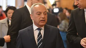 Радев: Управляващите обявиха война на президентската институция