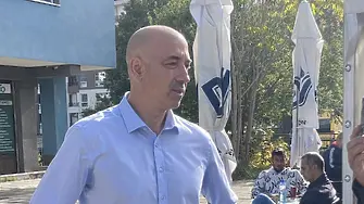 Пребиха кандидат за общински съветник заради отказ да купи всички СИК-ове