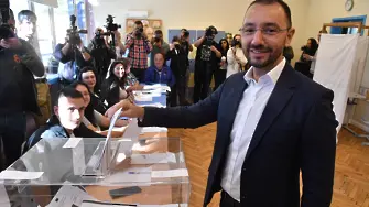 За какво гласуваха кандидатите за кмет на столицата