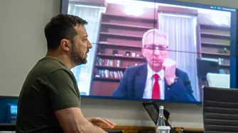 САЩ и ЕС водят „деликатни“ разговори с Украйна за мирни преговори с Русия