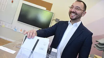 Какво е екзитпол и какво е паралелно преброяване