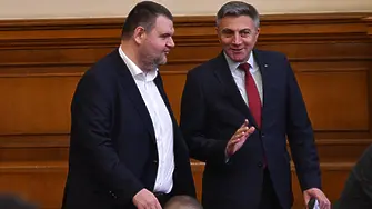 Пеевски сезира прокуратурата и ДАНС след разследване на bTV за заобикаляне на санкциите срещу Русия