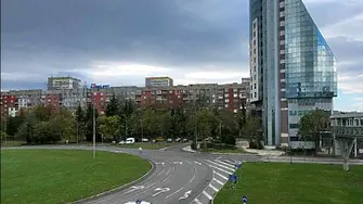 Затворени пътища и над 200 сигнала в Бургаска област за щети от бурята
