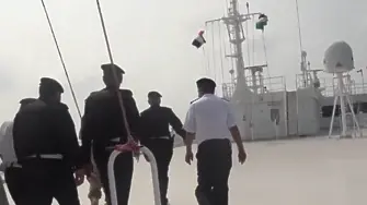 Кои са бунтовниците хути и защо нападат кораби в Червено море