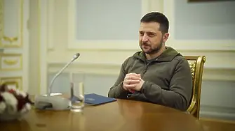 Колебанието на Запада насърчава Путин, предупреди Зеленски