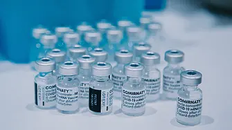 Гърция отмени наложените глоби на възрастните хора, които не са се ваксинирали срещу Ковид