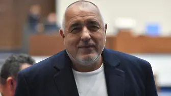 Адвокатски колегии от страната призоваха НС да отмени решенията си за избор на конституционни съдии