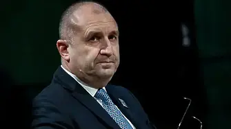 Клетва, критики и Конституция: Какво се случи след скандалите около новите конституционни съдии