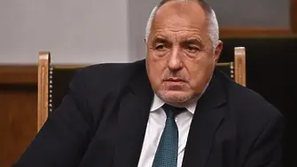 Петков отговори на Борисов: Няма да се наведем и не приемаме да ни чертаят червени линии