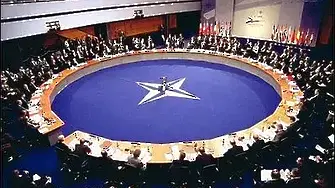 Зеленски: Времето между политическите решения и укрепването на нашите войници трябва да е възможно най-кратко