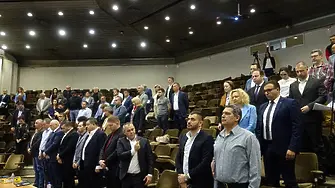 С 20 млн. лева ремонтират училища и детски градини във Варна
