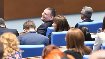 Пеевски повежда листата на ДПС в Кърджали и Благоевград, Джевдет Чакъров води евролистата