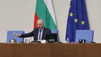 Росен Желязков се отказа от мястото си в ЕП