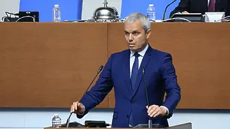Костадинов: Пеевски разчиства хората на Доган, кой не го разбра?!