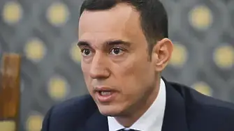 Терзиев с позиция за Войнишкия мемориал в следващите дни