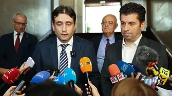 Нестандартно решение: ПП-ДБ търси подкрепа от 160 депутати, които да приемат 7 закона срещу корупцията