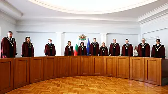 КС остави в сила ограничените правомощия на президента при избора за служебен премиер