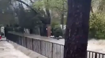 Наводненията в САЩ взеха най-малко 18 жертви (ВИДЕО)