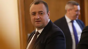 “Спазвам ангажимента”: Регионалният министър поиска оставки на ръководни кадри в АПИ