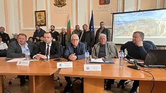  Кметът на Кюстендил инициира втора среща със земеделските производители, чиято продукция пострада от падналите минусови температури