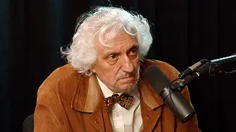 Доц. Георги Лозанов: Проруското влияние е проникнало до мозъка на костите на някои хора