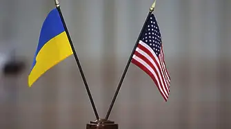 САЩ и Украйна подписаха дългоочакваното споразумение за природните ресурси