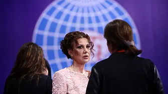 Илияна Раева иска паспорта на Краснобаева, развяла българския флаг на състезание в Москва