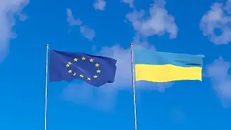 Марк Рюте и Урсула фон дер Лайен също тръгват за Берлин за срещата за Украйна