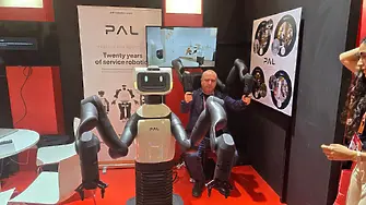 Инвазия на роботи променя бъдещето: Разказва Светлин Желев