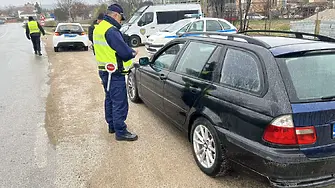 69 нарушения са установени при мащабна полицейска акция по пътя Враца-Оряхово